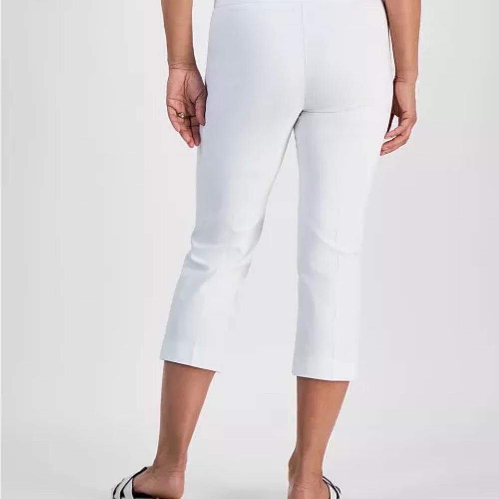 JM Collection Women's Pull-On Capri Tummy-Control Pants - XL** - Picture 2 of 5